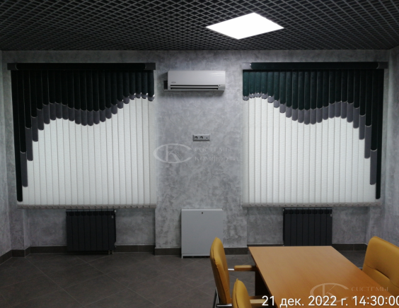 Вертикальные пластиковые жалюзи