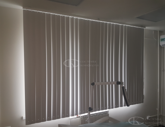 Вертикальные пластиковые жалюзи